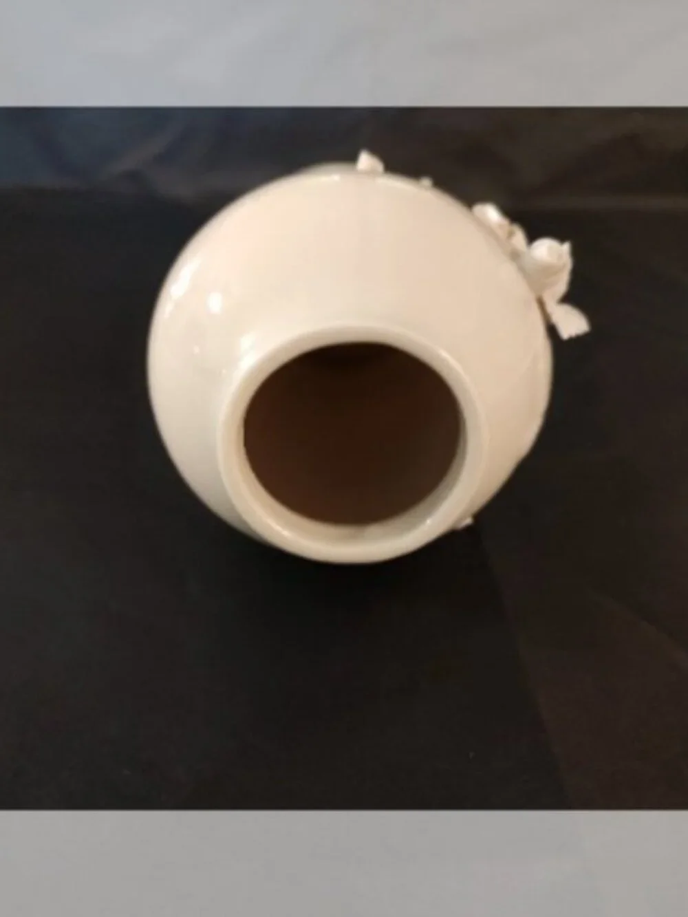 Davco Silver Co Nicole's Flowers Collection Cream Porcelain 3D Vase